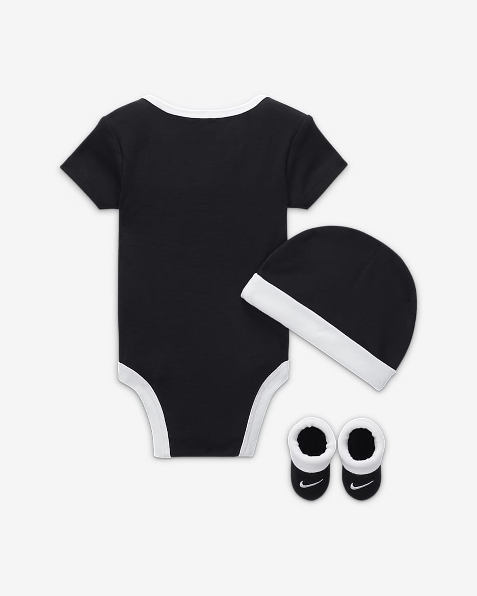 Nike Baby (6-12M) Bodysuit, Hat and Booties Box Set - White