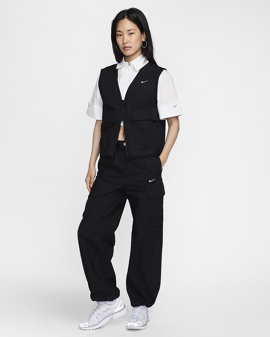 Nike Sportswear Everything Wovens Women's Mid-Rise Cargo Trousers - Black/White