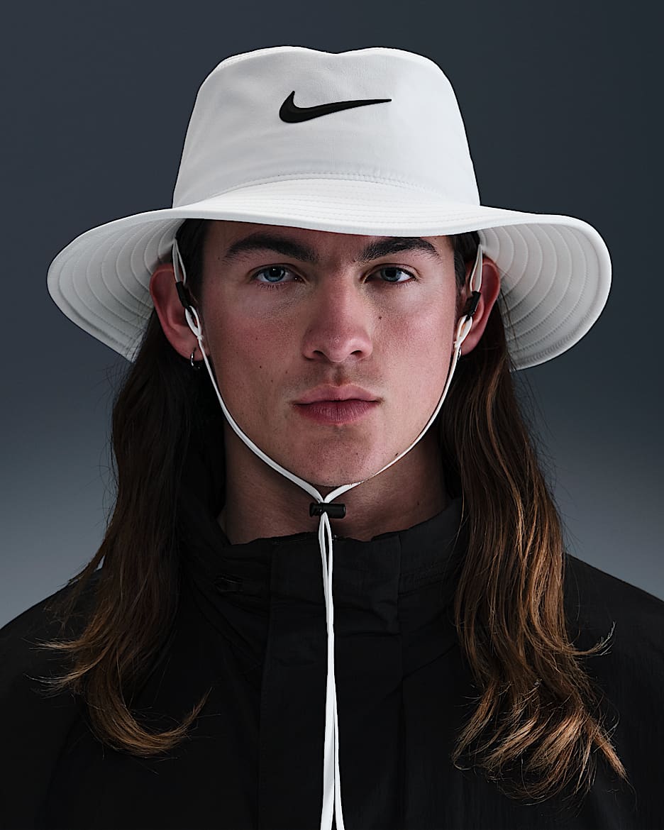 Gorro tipo pescador Dri-FIT Nike Apex - Blanco/Negro