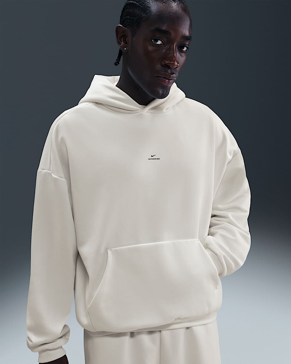 Nike Standard Issue Men's Therma-FIT Brushed Basketball Pullover Hoodie - Sail/Black
