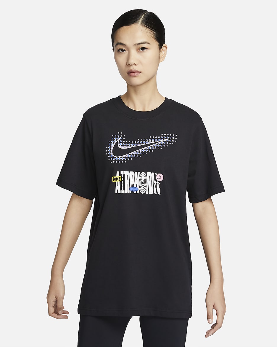 ナイキ スポーツウェア ウィメンズ グラフィック Tシャツ - ブラック