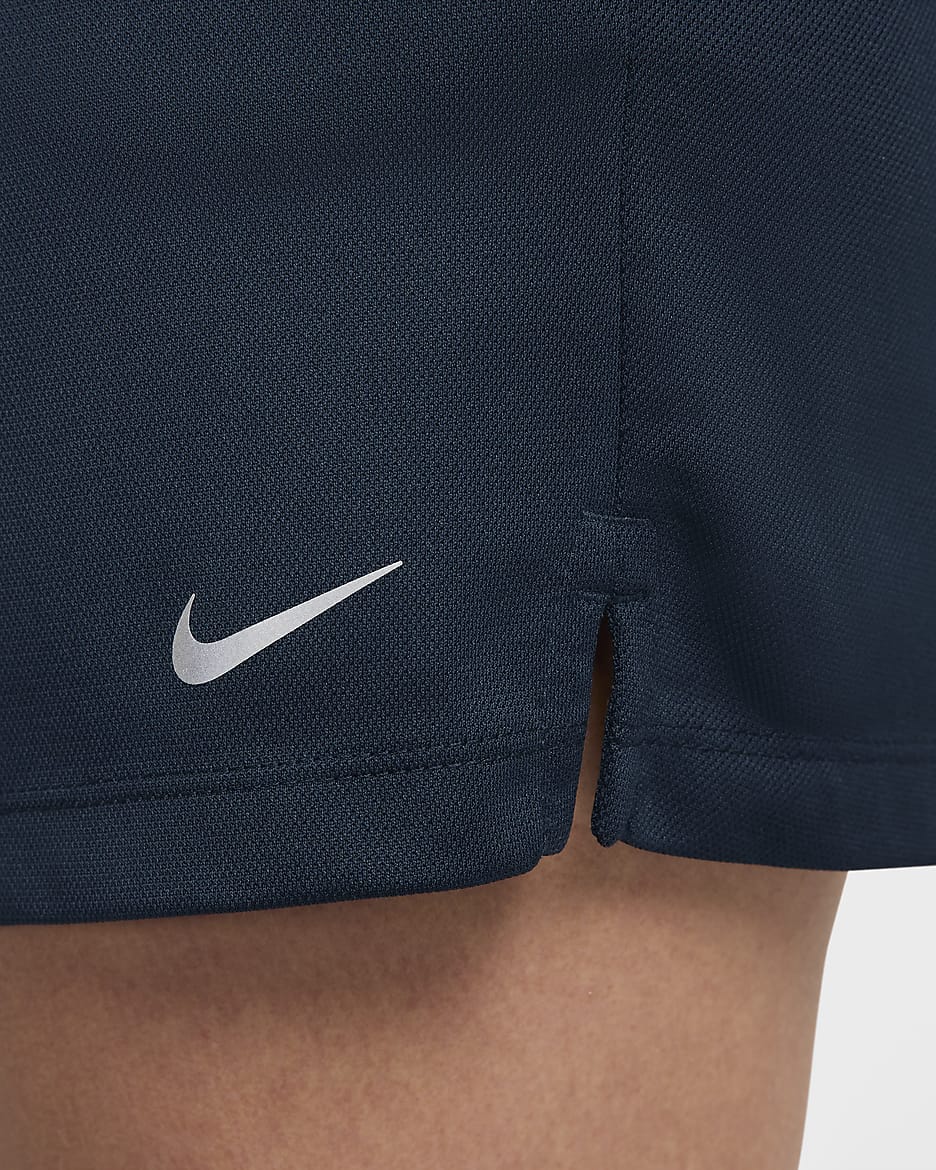 Nike Attack Women's Dri-FIT Fitness Mid-Rise 8cm (approx.) Unlined Shorts - Armoury Navy/Armoury Navy/Black