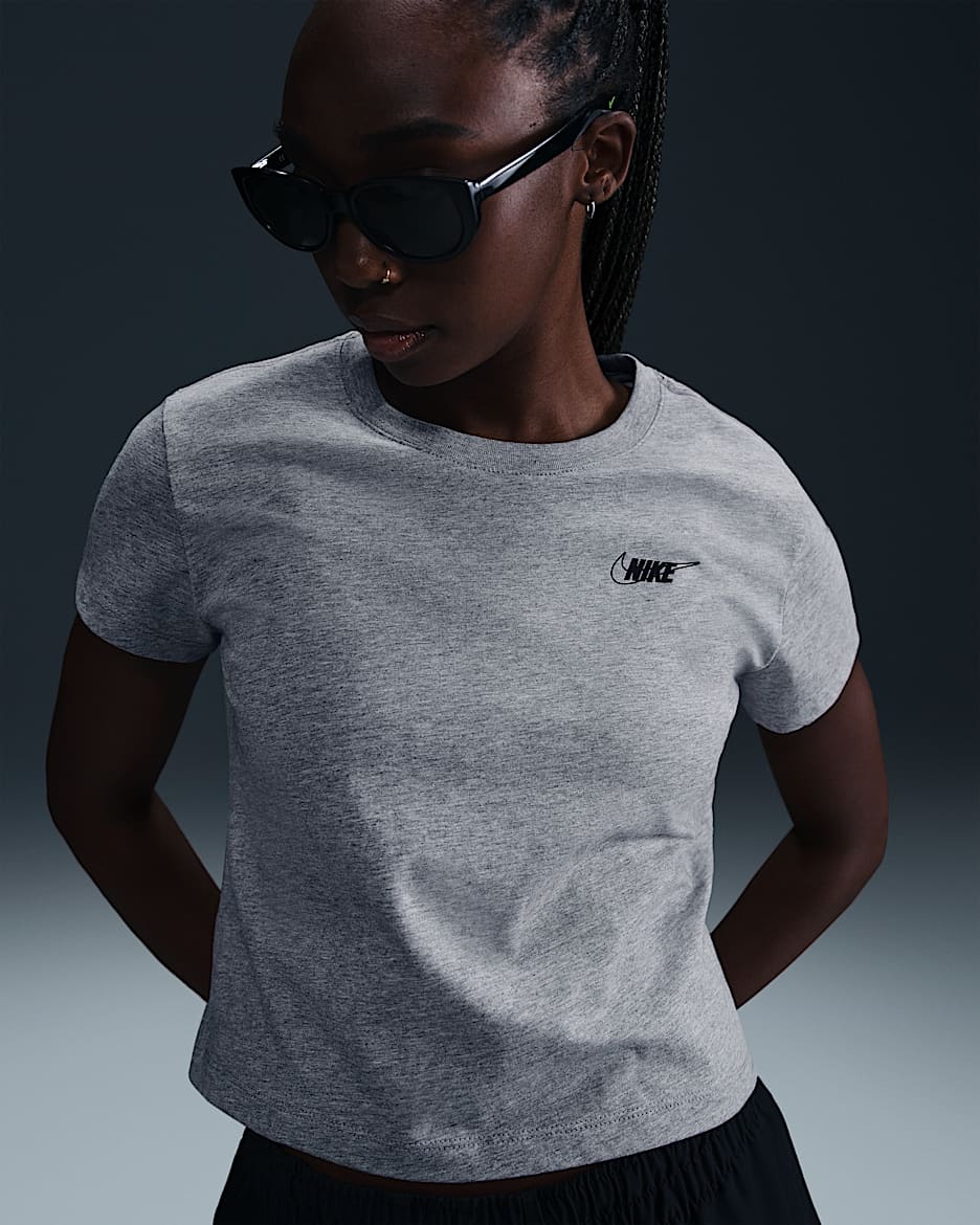 Nike Sportswear Club Women's Short-Sleeve Cropped Graphic T-Shirt - Dark Grey Heather