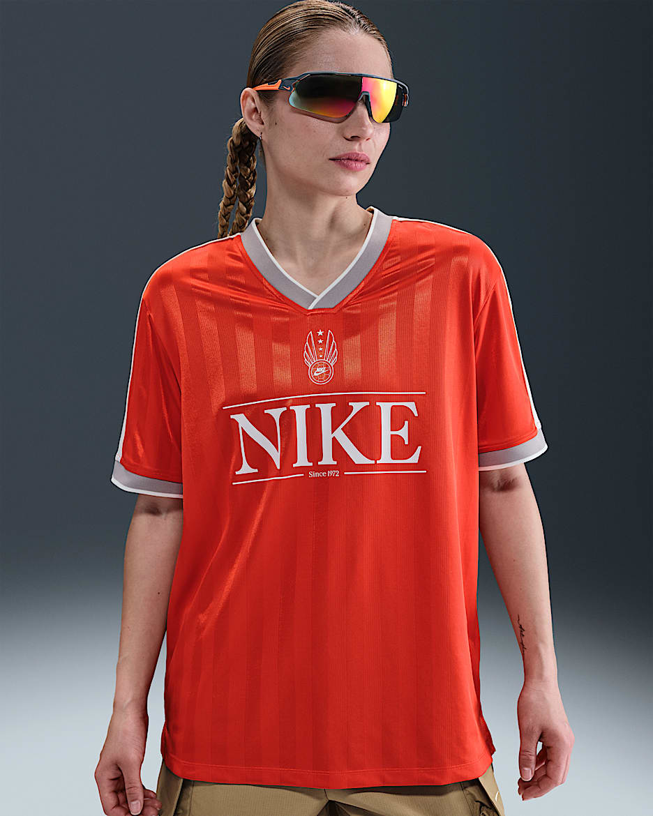 Maillot à col en V Nike Sportswear pour femme - Picante Red/Sail/Midnight Navy/Sail