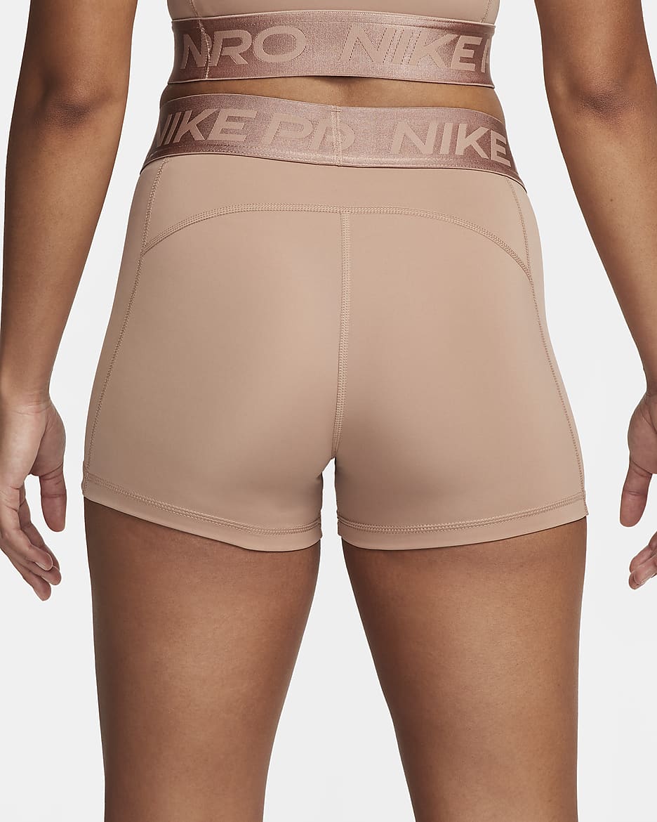 Damskie spodenki ze średnim stanem Nike Pro 8 cm - Desert Dust