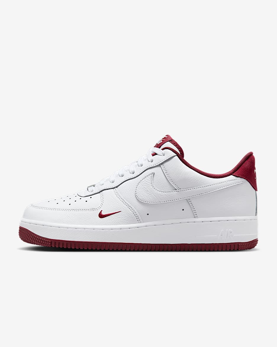 Tenis para hombre Nike Air Force 1 '07 LV8 - Blanco/Rojo team/Blanco