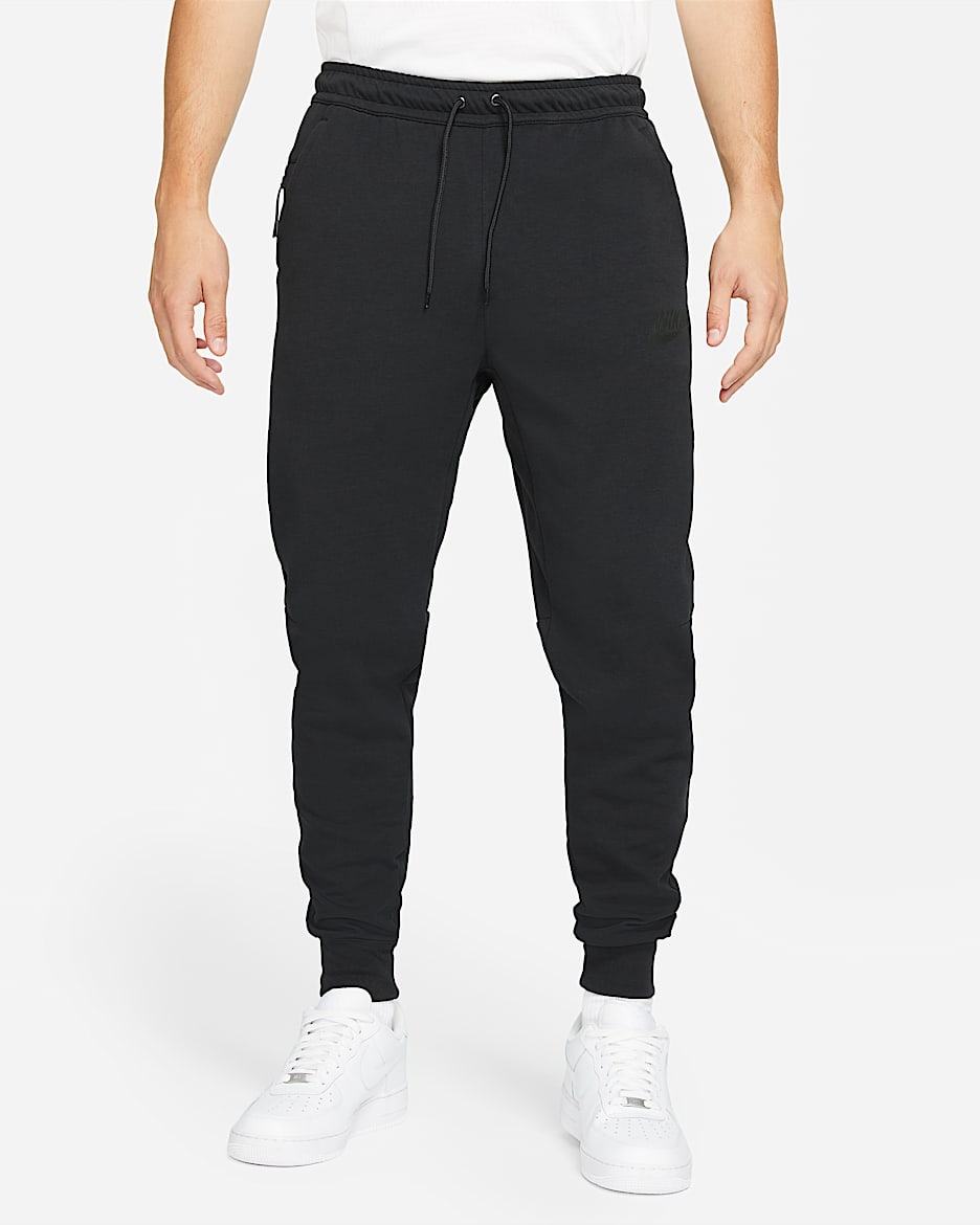 Joggers de tejido Fleece para hombre Nike Sportswear Tech Essentials - Negro/Negro/Negro/Negro