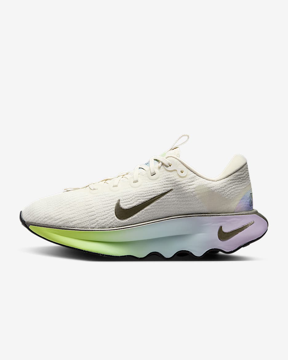 Tenis de caminata para mujer Nike Motiva SE - Fantasma/Hortensias/Azul glacial/Peltre metalizado