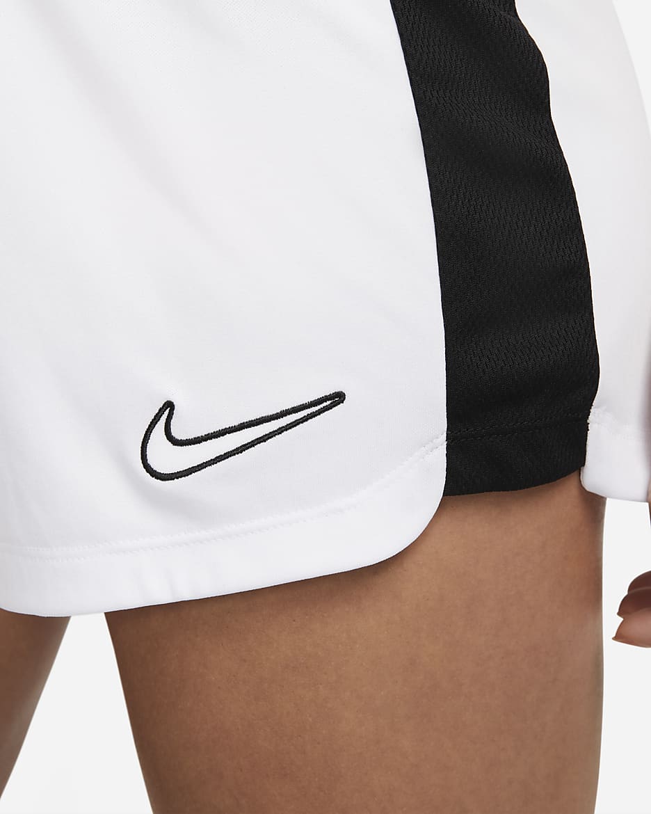 Damskie spodenki piłkarskie Nike Dri-FIT Academy 23 - Biel/Czerń/Czerń