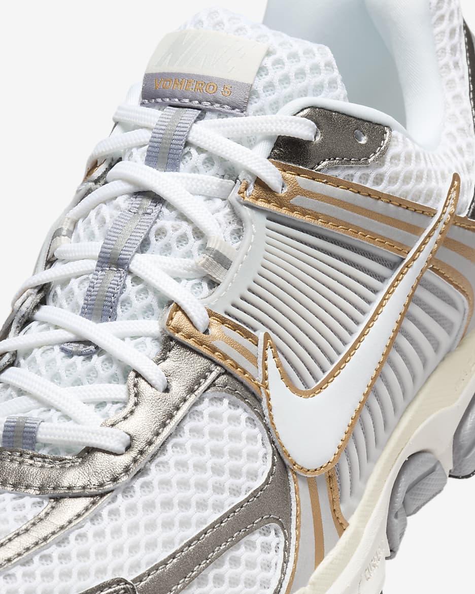 Tenis Nike Zoom Vomero 5 - Tinte platino/Peltre metalizado/Oro metalizado/Blanco