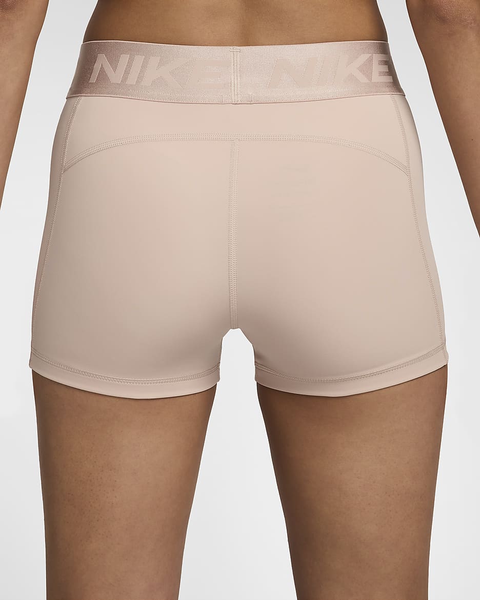 Nike Pro Shorts mit mittelhohem Bund für Damen (ca. 7,5 cm) - Particle Beige