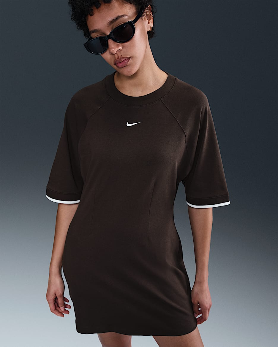 Vestido tipo playera para mujer Nike Sportswear Collection - Marrón terciopelo/Vela