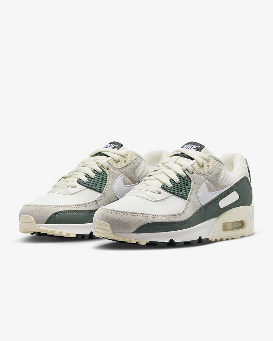 Nike Air Max 90-sko til kvinder - Sail/Vintage Green/Coconut Milk/hvid