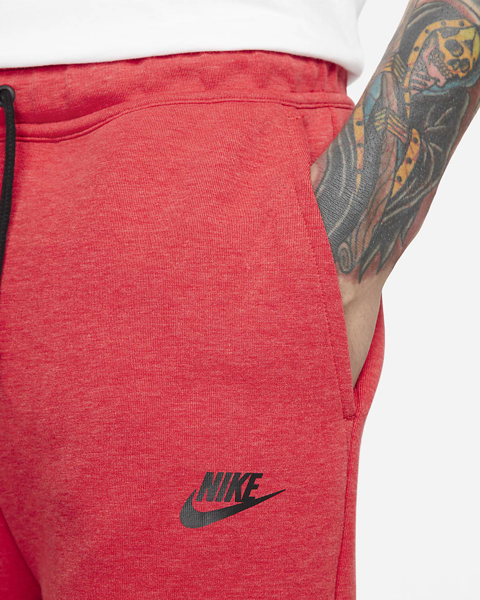 Short Nike Sportswear Tech Fleece pour homme - Light University Red Heather/Noir