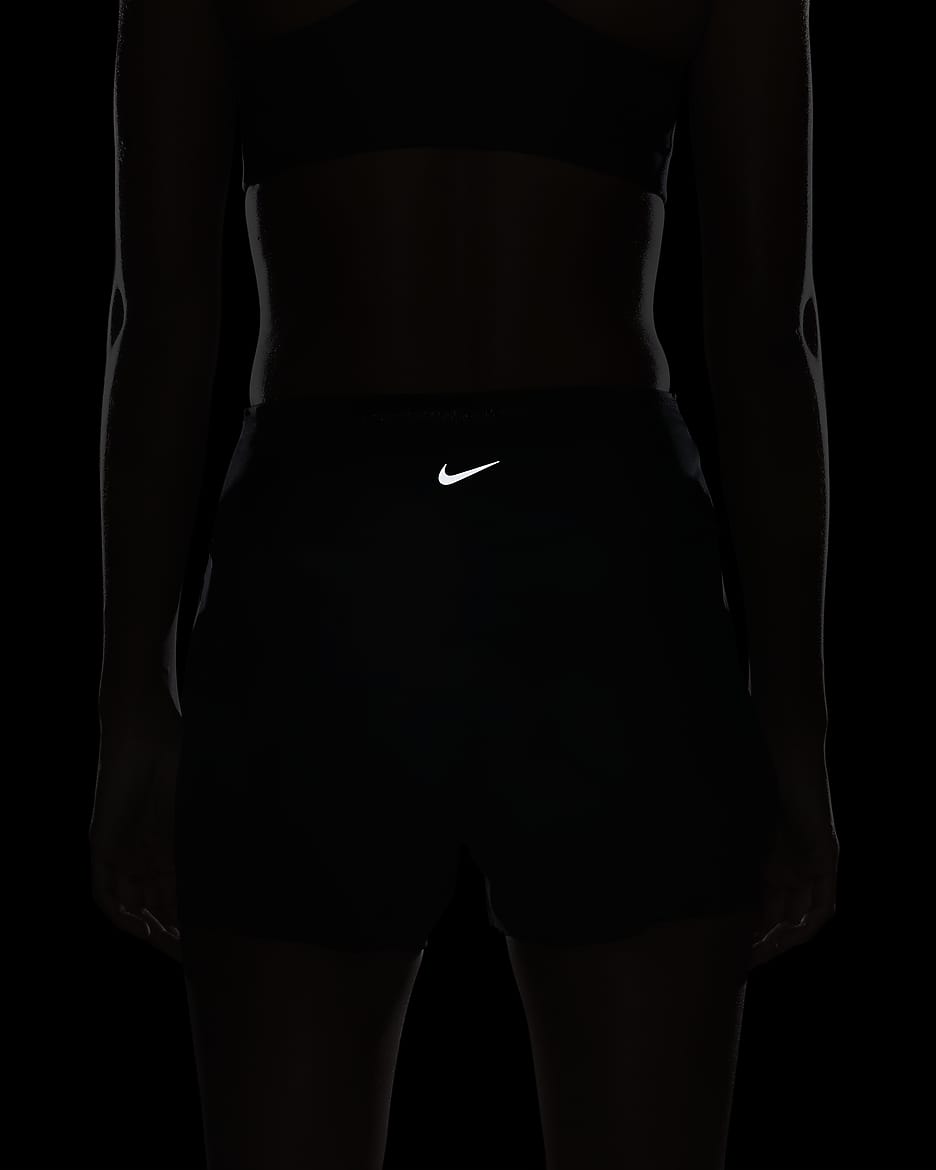 Nike Dri-FIT Swift Women's Mid-Rise 8cm (approx.) 2-in-1 Running Shorts with Pockets - Black