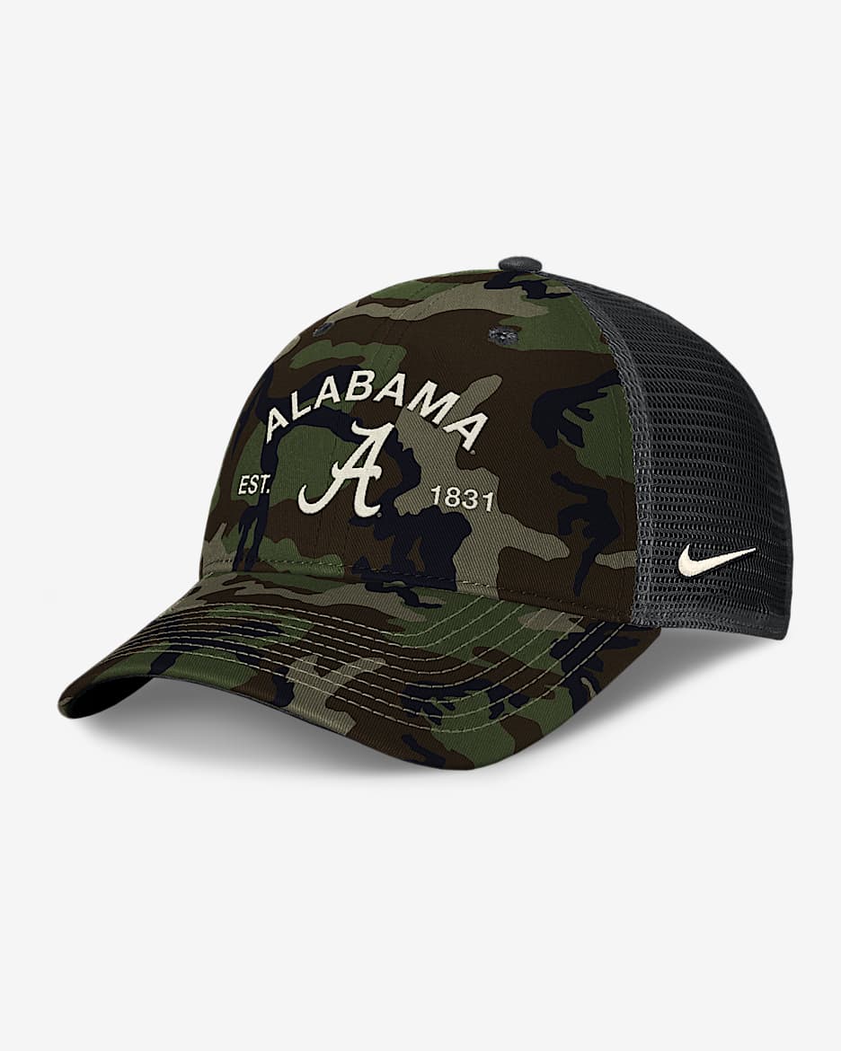 Gorra de rejilla universitaria Nike ajustable para hombre Alabama 2025 Military Appreciation Rise - Oliva