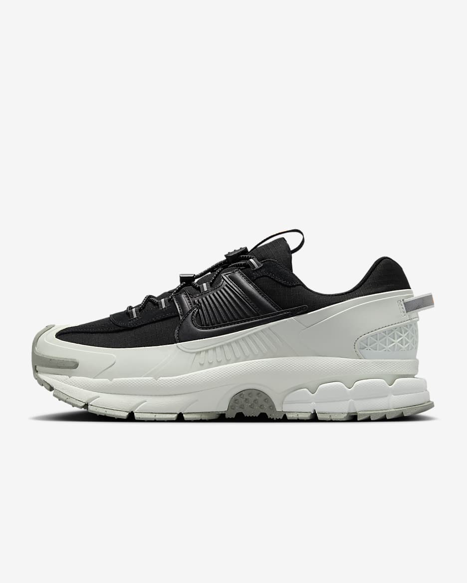 Nike Zoom Vomero Roam Men's Winterized Shoes - Black/Light Silver/Jade Horizon/Black