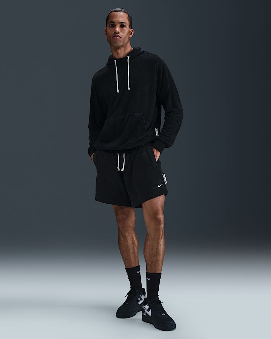 Nike Standard Issue Men's Dri-FIT 15cm (approx.) Basketball Shorts - Black/Pale Ivory