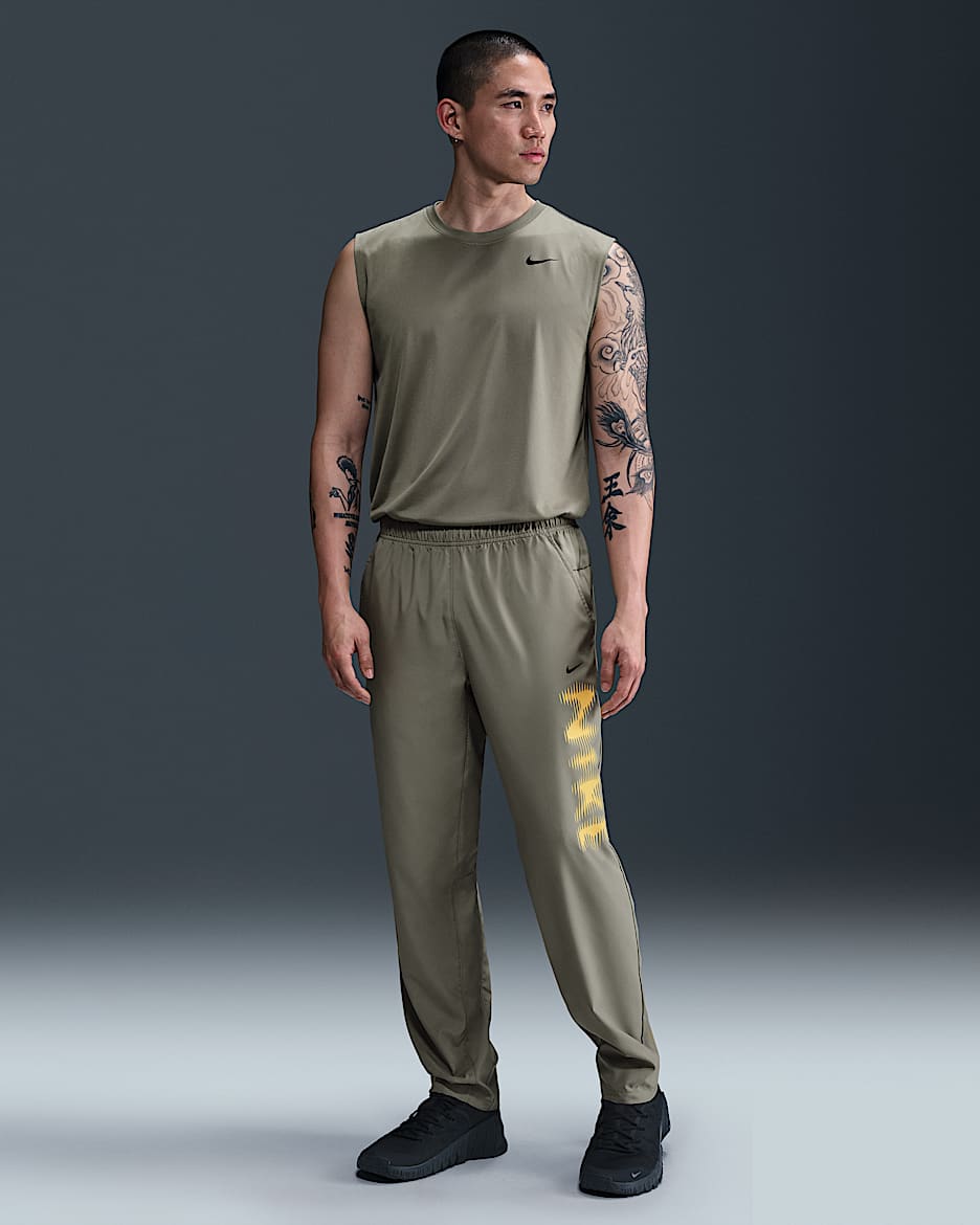 Pants Dri-FIT versátiles para hombre Nike Form - Militar claro/Negro