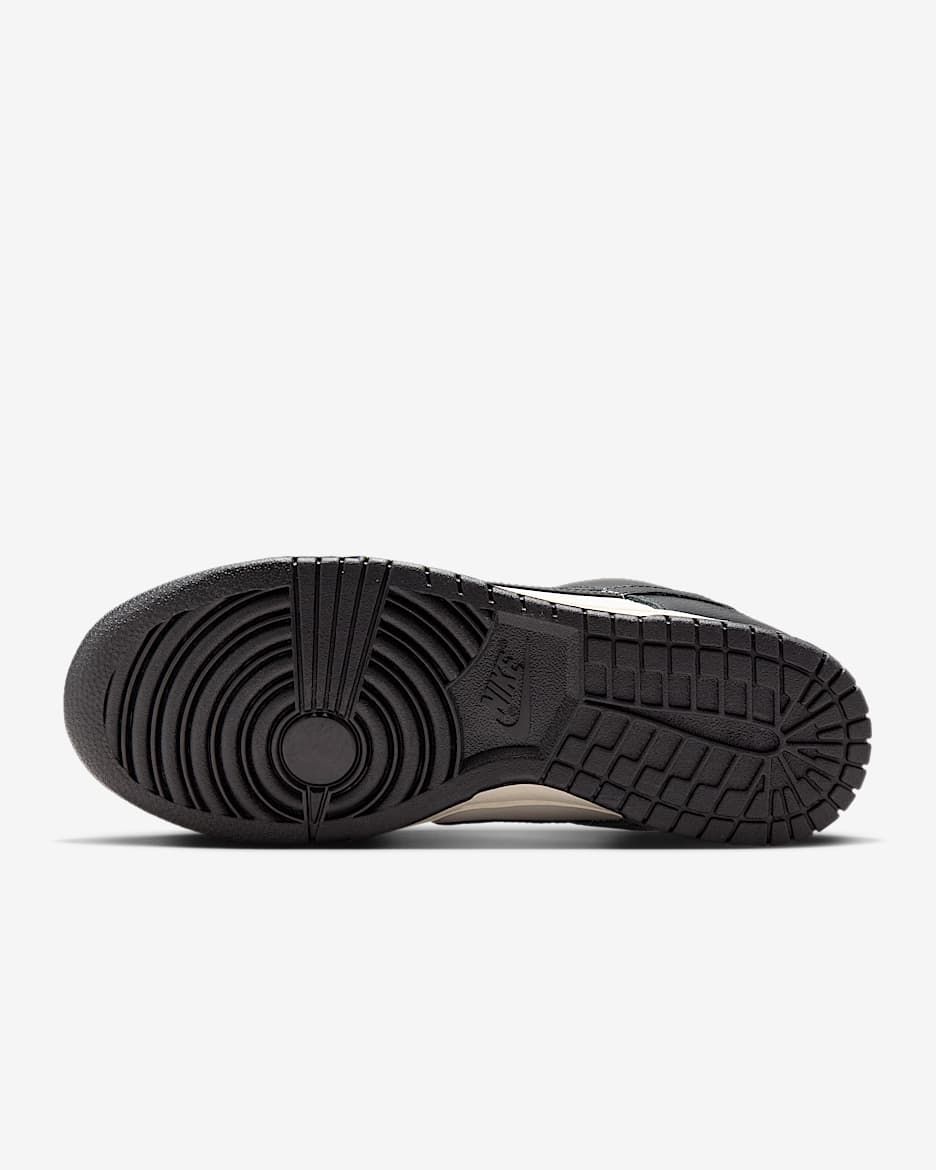 Nike Dunk Low SE Women's Shoes