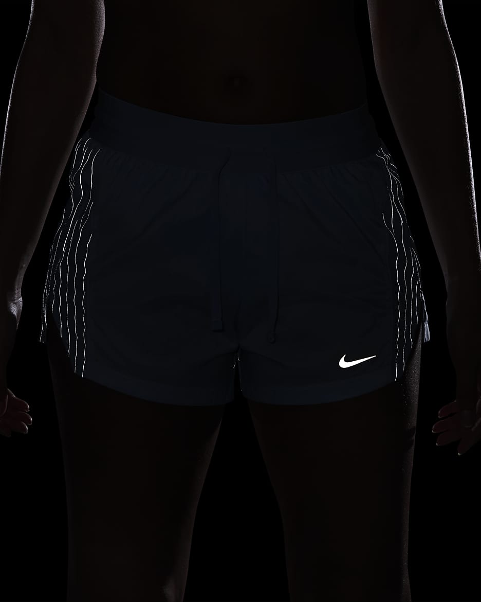 Nike Running Division Women's Mid-Rise 7.5cm (approx.) Brief-Lined Running Shorts - Light Armoury Blue