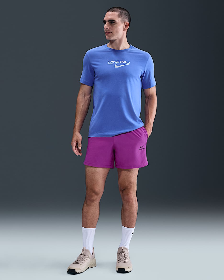 Nike Pro Training Men's Dri-FIT 6" Shorts - Vivid Purple/Black