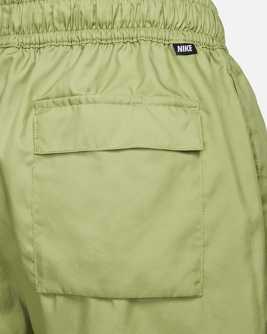 Nike Sportswear Sport Essentials Men's Woven Lined Flow Shorts - Alligator/White