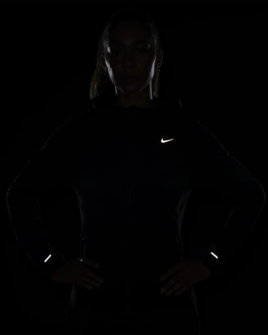 Nike Swift UV Damen-Laufjacke - Schwarz