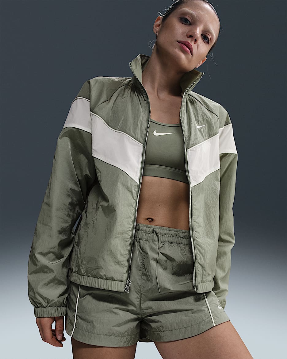 Dámská volná tkaná bunda Nike Windrunner UV se zipem po celé délce - Light Army/Sail/Bílá