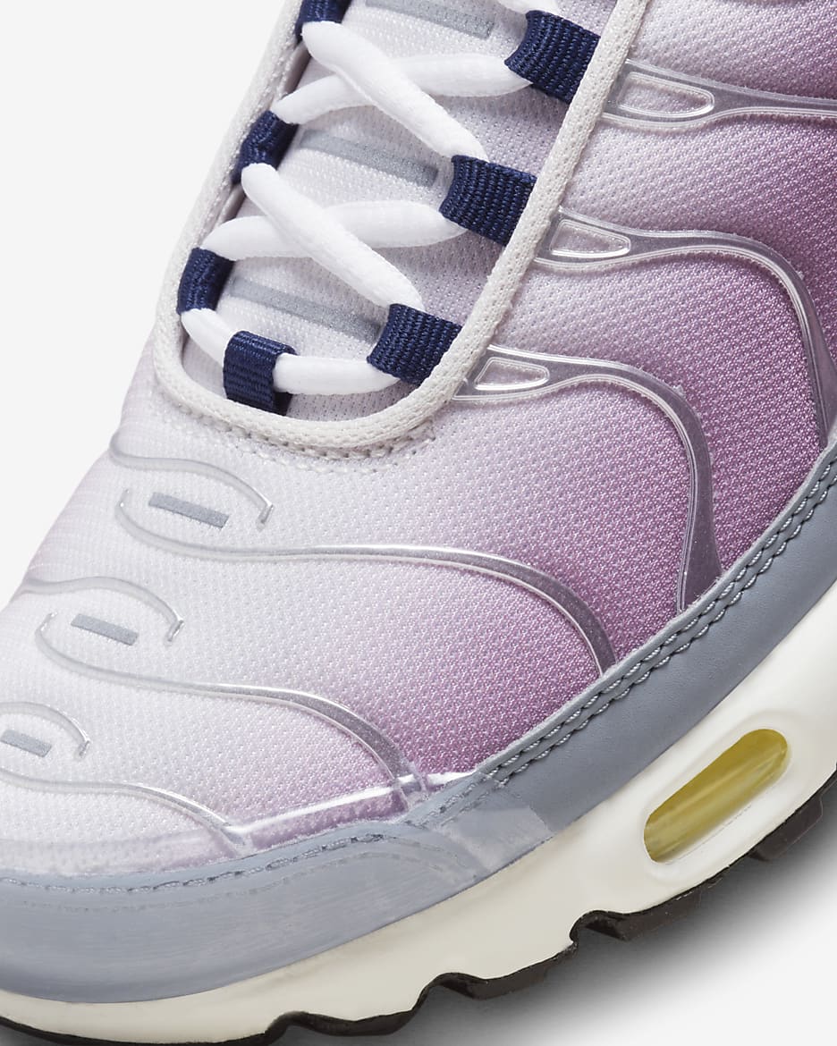 Nike Air Max Plus Women's Shoes - Violet Dust/Midnight Navy/Cool Grey/High Voltage