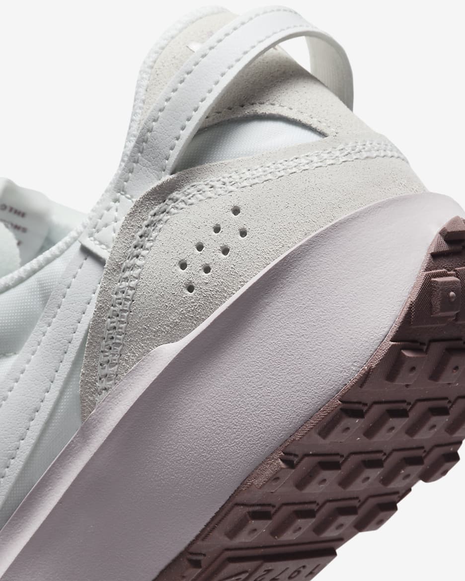 Tenis para mujer Nike Waffle Debut - Blanco cumbre/Malva humeante/Violeta platino/Blanco cumbre