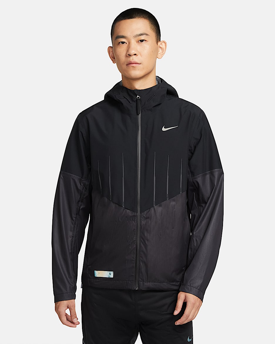ナイキ ランニング ディビジョン エアロガミ メンズ Storm-FIT ADV ランニングジャケット - ブラック