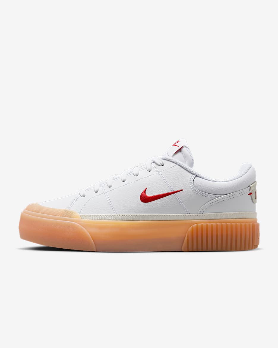 Scarpa Nike Court Legacy Lift – Donna - Bianco/Gum Yellow/Sail/University Red