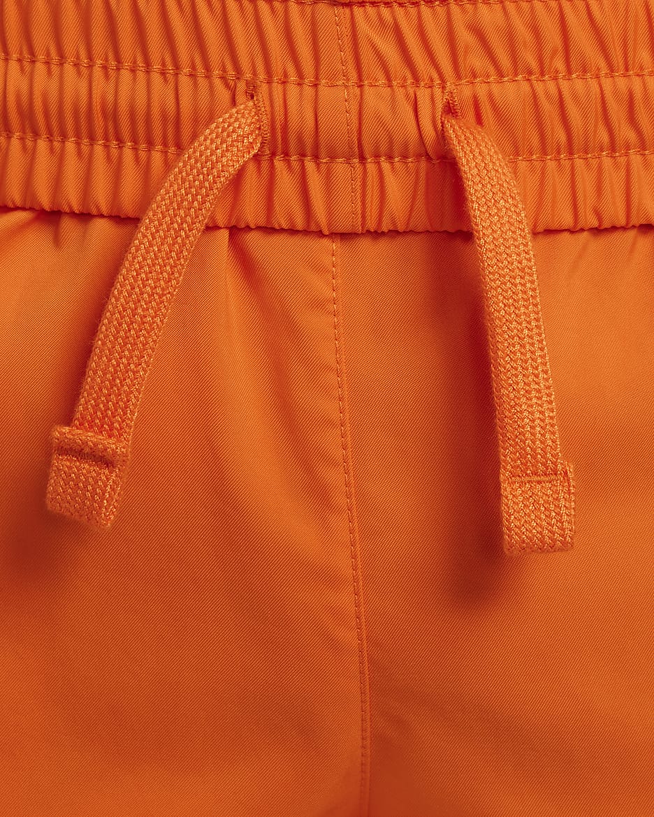 Shorts in tessuto Nike Sportswear – Ragazzi - Safety Orange