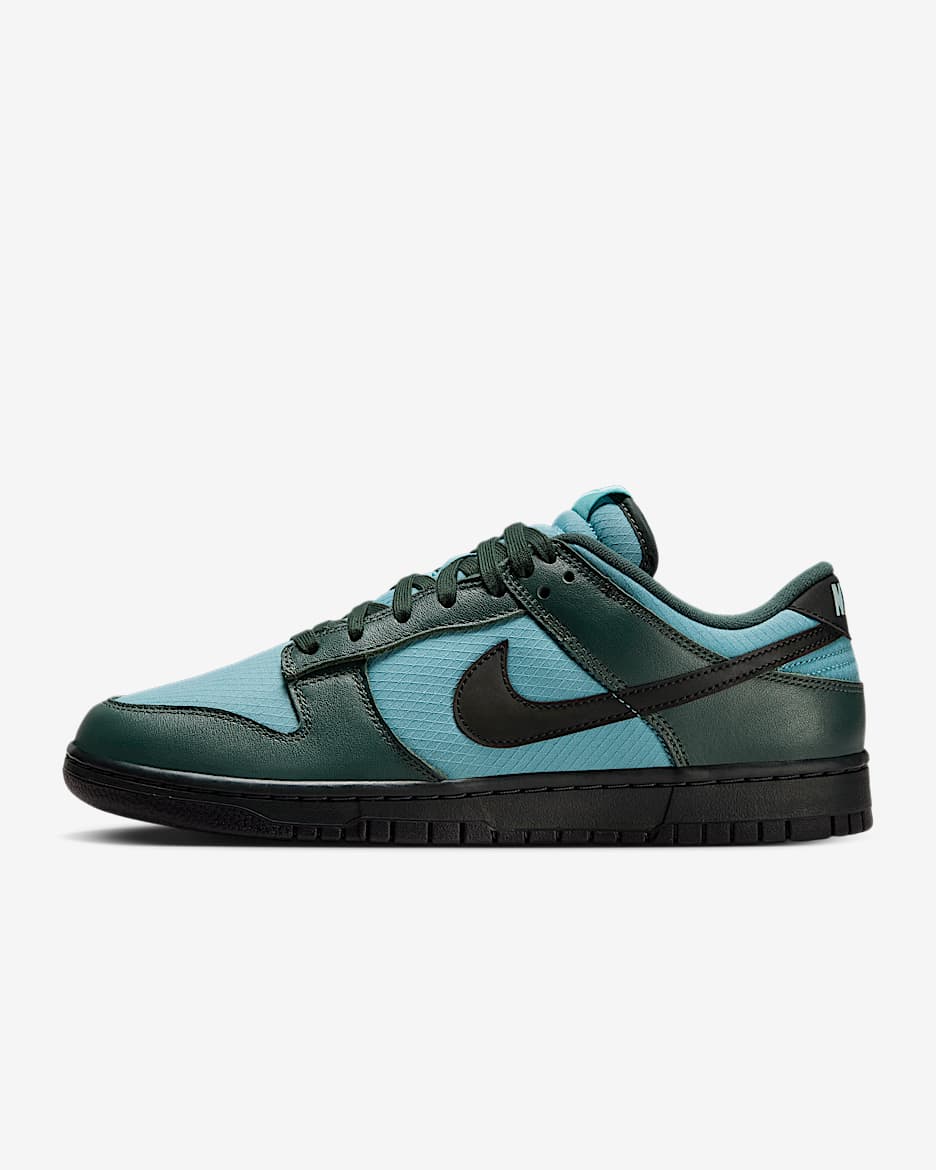 Nike Dunk Low Retro SE Men's Winterized Shoes - Vintage Green/Denim Turquoise/Anthracite/Black