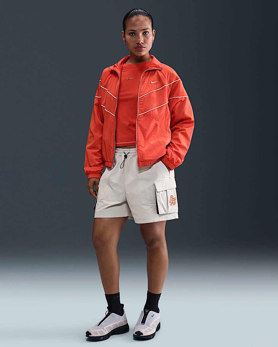 Nike Sportswear Women's 12.5cm (approx.) Cargo Shorts - Light Bone/Anthracite