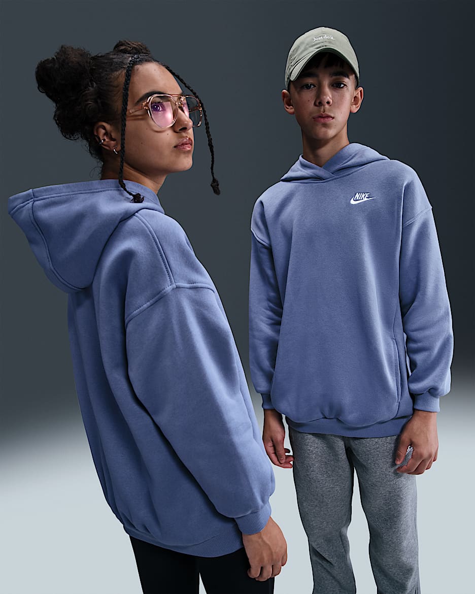 Huvtröja Nike Sportswear Club Fleece i oversize-modell för ungdom - World Indigo/World Indigo/Vit