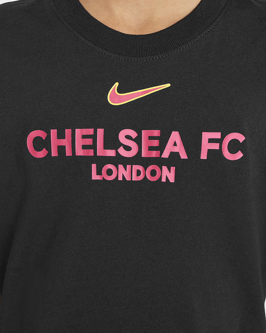 Chelsea F.C. Older Kids' Nike Football T-Shirt - Black