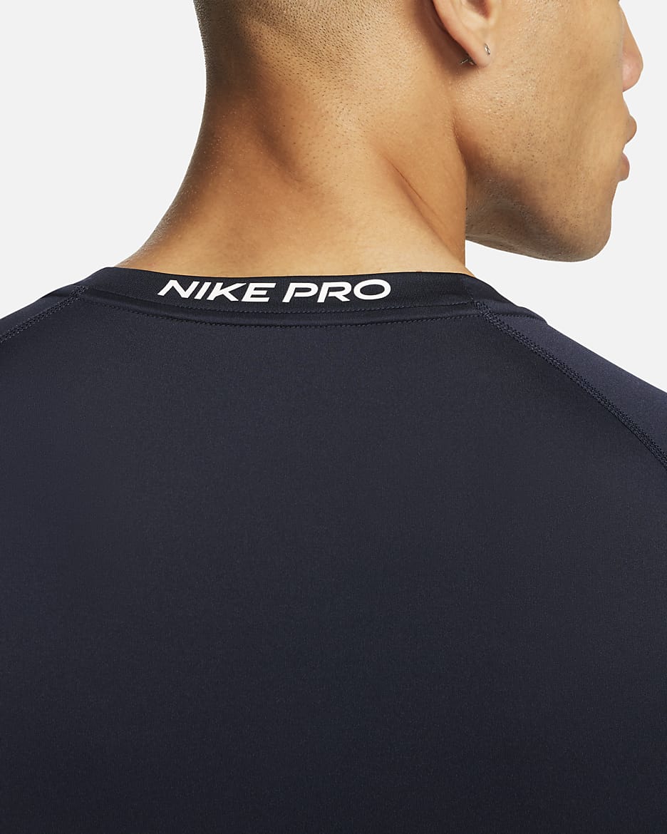 Nike Pro Dri-FIT tettsittende, langermet treningsoverdel til herre - Obsidian/Hvit