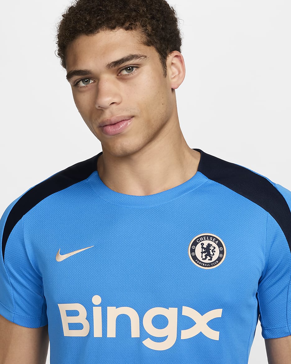 Chelsea F.C. Strike Men's Nike Dri-FIT Football Short-Sleeve Knit Top - Light Photo Blue/Light Photo Blue/Obsidian/Guava Ice