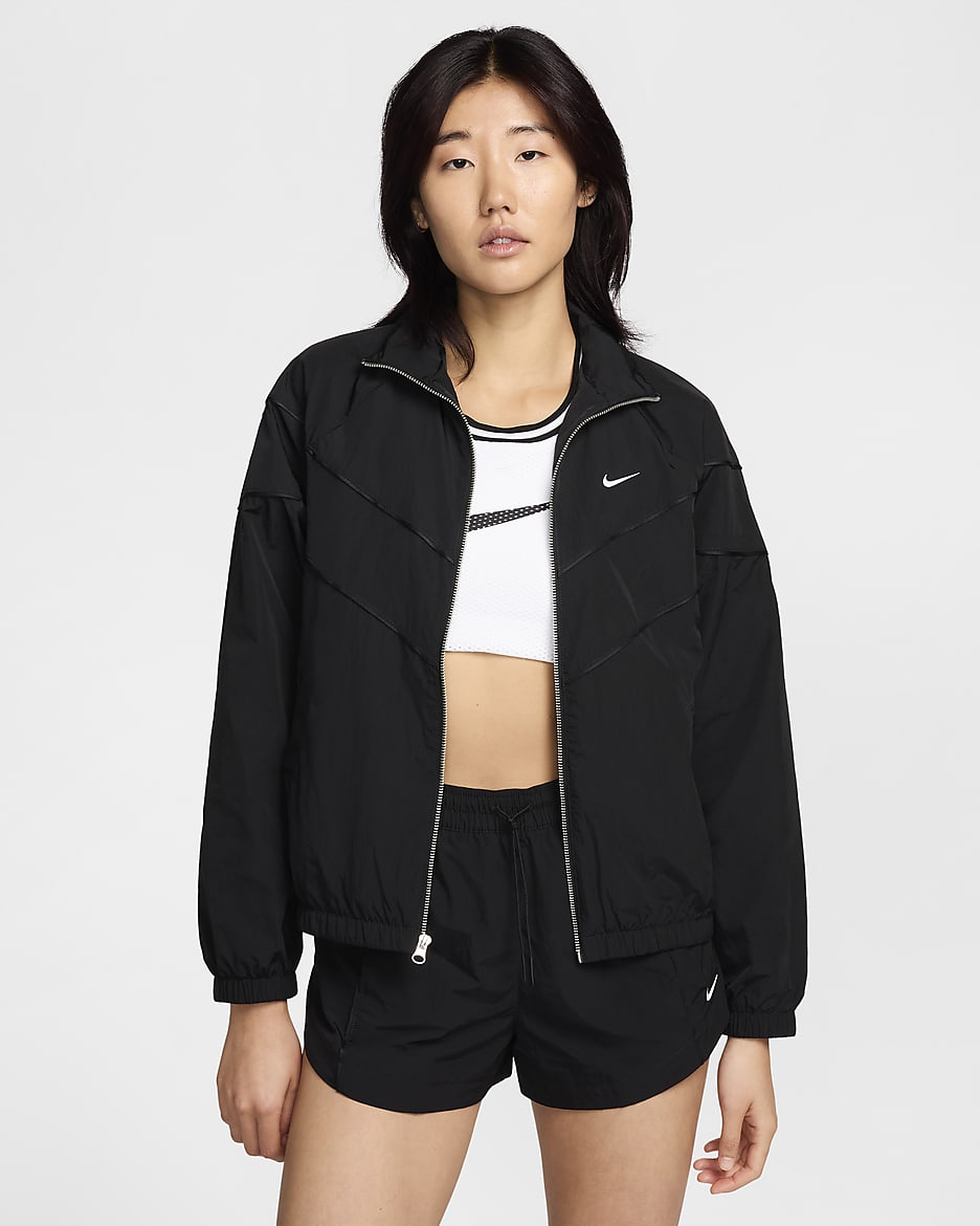 Nike Windrunner 女款寬鬆 UV 梭織全長式拉鍊外套 - 黑色/白色