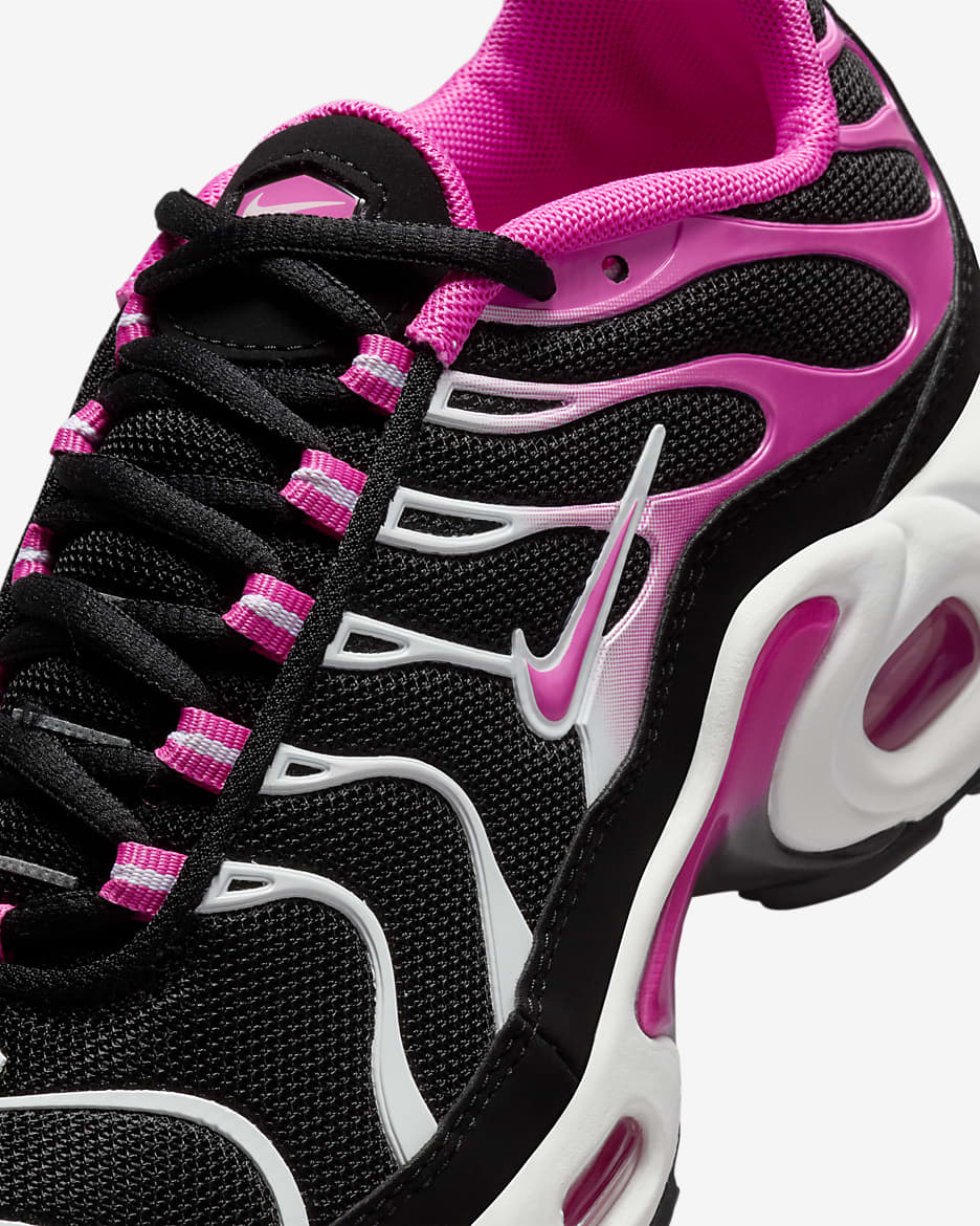 Nike Air Max Plus-sko til større børn - sort/hvid/Laser Fuchsia