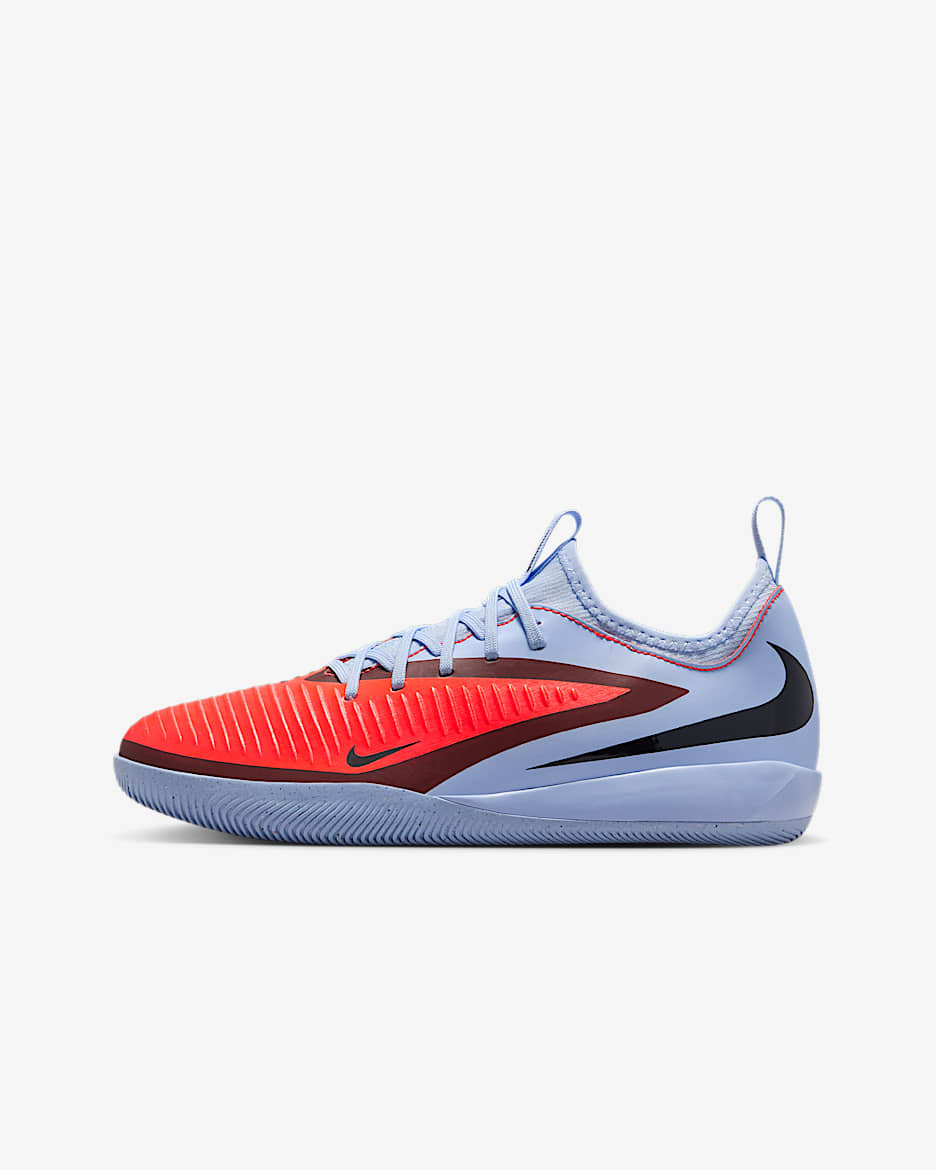 Nike Jr. Phantom GX Academy Botas de fútbol sala - Niño/a - Royal Tint/Negro/Carmesí brillante