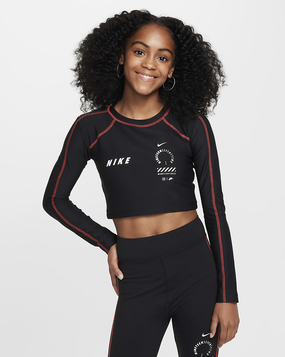 Nike Sportswear Girls' Long-Sleeve Crop Top - Black