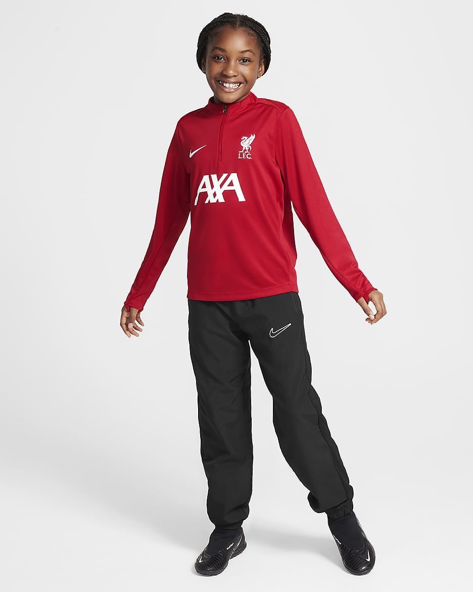 Liverpool FC Academy Pro Nike Dri-FIT fotballtreningsoverdel til store barn - Gym Red/Hvit/Hvit