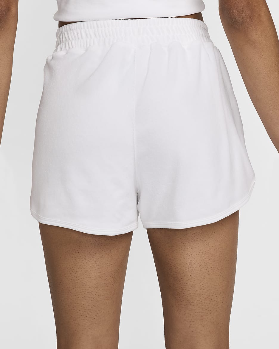 NikeCourt Heritage Pantalón corto de tenis de tejido French terry de talle medio - Mujer - Blanco/Blanco