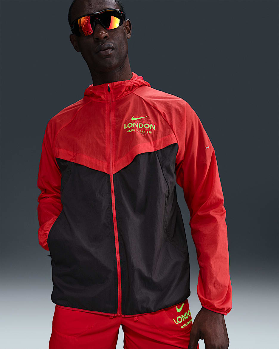 Nike Stride Men's Repel Running Jacket - Light Crimson/Cave Purple