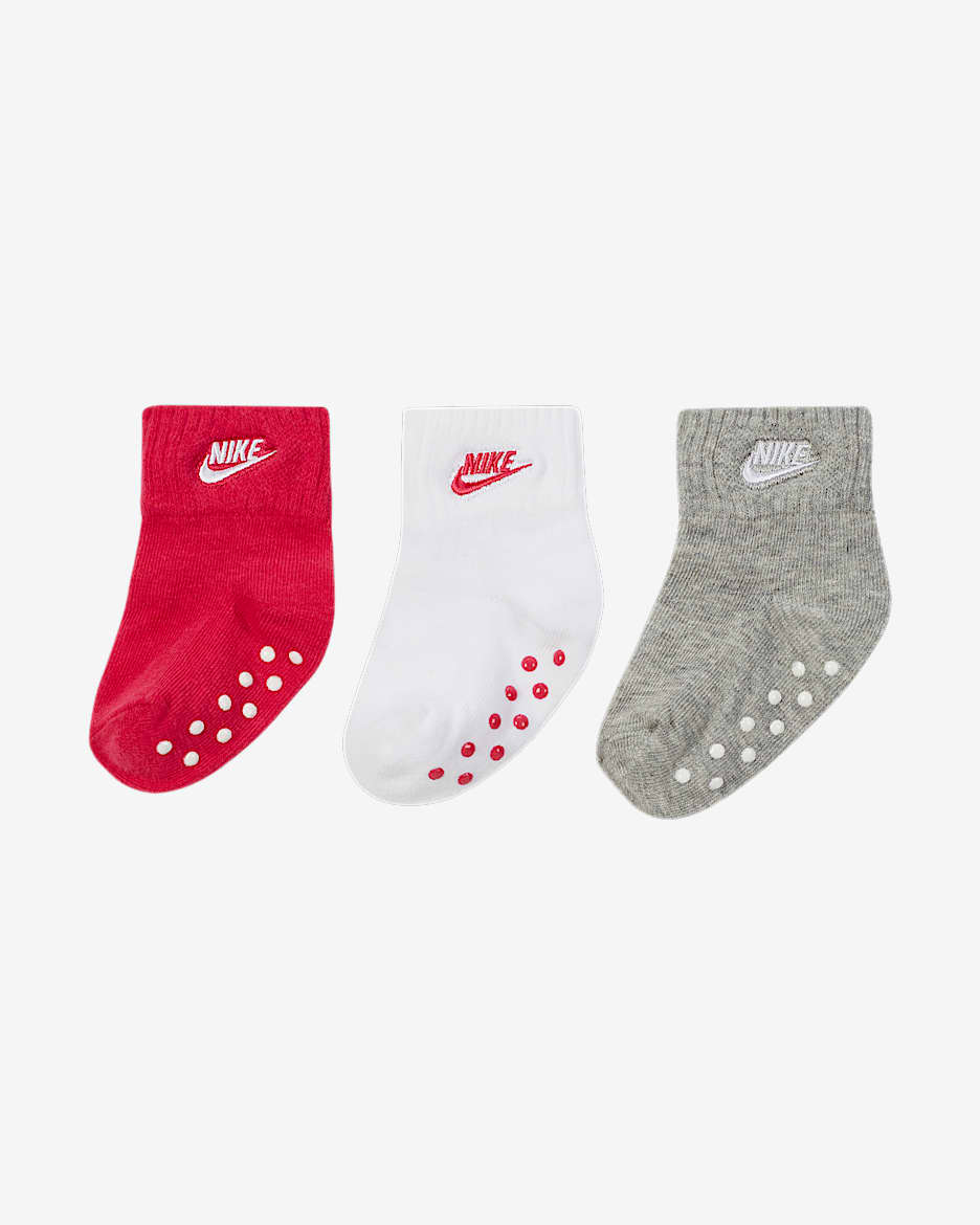Calcetines hasta el tobillo para bebé Nike Gripper (3 pares) - Hiperrosa/Rosa enérgico