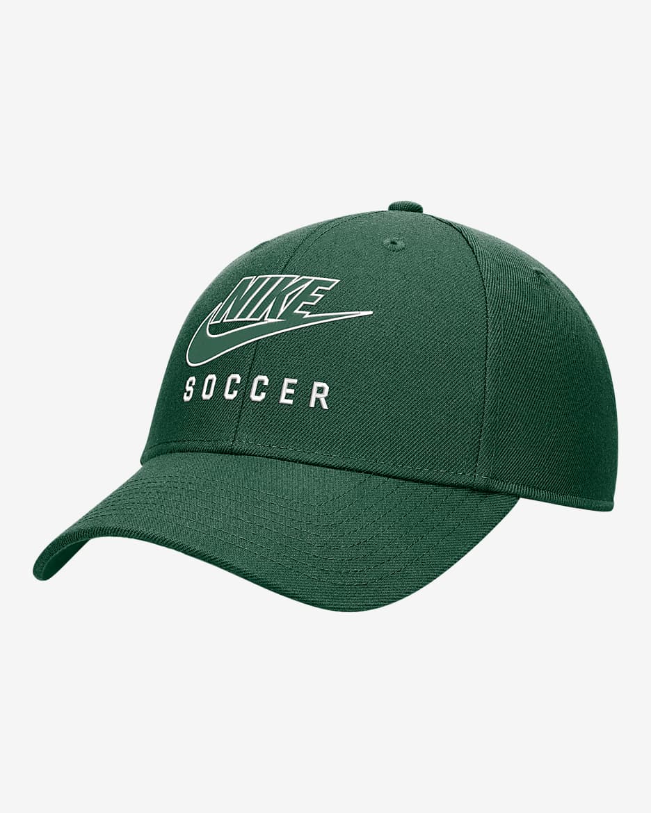 Gorra de fútbol Futura Swoosh Dri-FIT con estructura Nike Club - Verde desfiladero