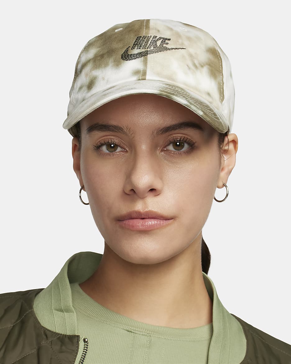 Nike Club Unstrukturierte Cap - Cargo Khaki/Sail/Neutral Olive/Schwarz